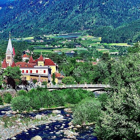 Portico Ventizerodue Lägenhet Merano Exteriör bild
