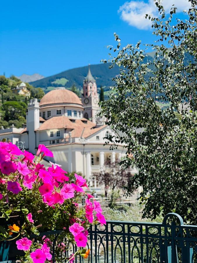 Portico Ventizerodue Lägenhet Merano Exteriör bild